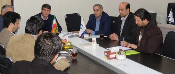 دکتر رحیم بدری در گفتگو با پایگاه تحلیلی خبری عنوان کرد :

برنامه ریزی برای فعالیت های فرهنگی در دانشگاه فرهنگیان در میان دانشگاه های کشور بی نظیر است
 3