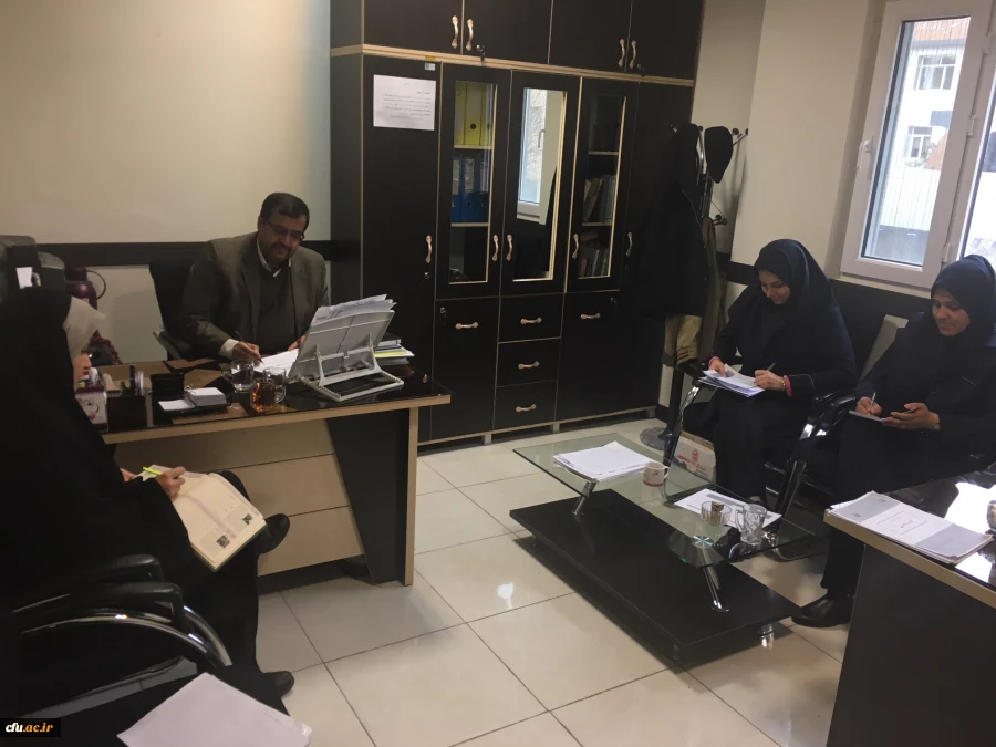 چهارمین جلسه برنامه ریزی و تدوین برنامه عملیاتی سال 97 اداره بهداشت  و سلامت برگزار شد