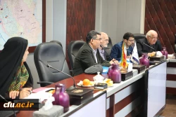 نشست هیأت تحریریه فصلنامه علمی پژوهشی مطالعات آموزشی و آموزشگاهی 5