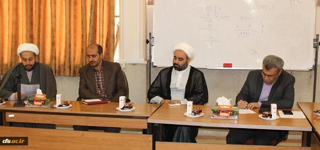 نشست بسیج اساتید دانشگاه فرهنگیان استان قزوین باحضور مسئول بسیج استان 4