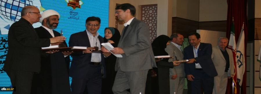 در پردیس شهید بهشتی  خراسان رضوی برگزار شد:
 
جشنواره ی کشوری تجربیات برتر آموزشی- تربیتی اساتید و معلمان آموزش دینی و قرآن دوره ی ابتدایی  6