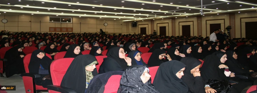 در پردیس شهید بهشتی  خراسان رضوی برگزار شد:
 
جشنواره ی کشوری تجربیات برتر آموزشی- تربیتی اساتید و معلمان آموزش دینی و قرآن دوره ی ابتدایی  9