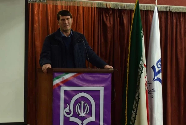 دکتر بدری در نشست تبیین جایگاه معلم در توسعه متوازن :

از نقد استقبال می کنیم و قدردان منتقدمان هستیم
 3