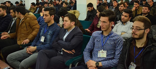 دکتر صفر زاده در نشست تبیین جایگاه معلم در توسعه متوازن :

اگر در نظام و تعلیم و تربیت صدق بورزیم و نماد دانایی باشیم به همه مقاصدمان رسیده ایم
 3