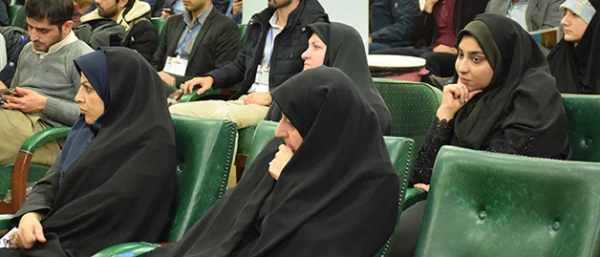 دکتر صفر زاده در نشست تبیین جایگاه معلم در توسعه متوازن :

اگر در نظام و تعلیم و تربیت صدق بورزیم و نماد دانایی باشیم به همه مقاصدمان رسیده ایم
 4