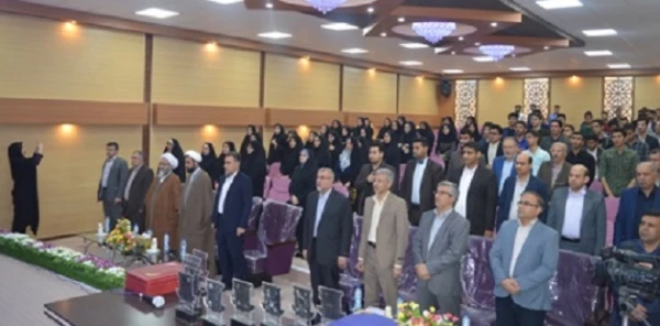 در دانشگاه فرهنگیان استان خوزستان برگزار شد:

اولین جشنواره کشوری تجربیات برتر آموزشی، تربیتی  اساتید و معلمان زبان عربی  6