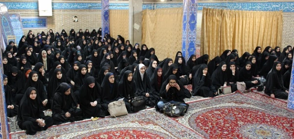 درپردیس بنت الهدی صدرقزوین برگزارشد:

جلسه پرسش و پاسخ دانشجومعلمان با مسئولین هسته گزینش استان قزوین 2