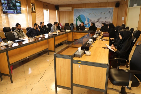 در اولین دوره آموزشی ویژه دانشجو معلمان سراسر کشور:

به موضوع مهارت های ارتباطی  و مدیریت روابط پرداخته شد