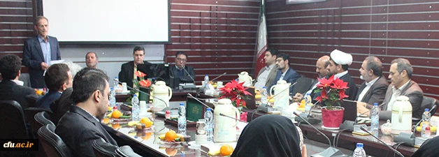 دکتر خنیفر در  آیین استقبال از دانشجو معلمان  ورودی جدید به دانشگاه فرهنگیان:

آمده ایم تا  نگاه فاخر  به معلم را در جامعه زنده کنیم 3