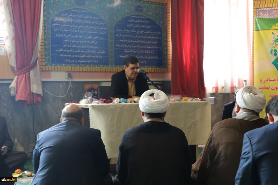 با حضور سرپرست دانشگاه فرهنگیان در سازمان مرکزی برگزار شد: 

گرامیداشت روز میلاد حضرت فاطمه زهرا (س) و مقام والای زن 2