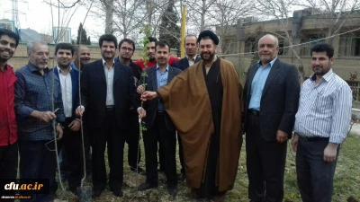 گزارش تصویری کاشت نهال به مناسبت روز درختکاری