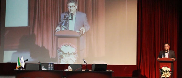 دکتر انصاری راد در اولین همایش علوم پایه و فناوری:

ارتقا و اثر بخشی آموزش در گرو پژوهش است 2