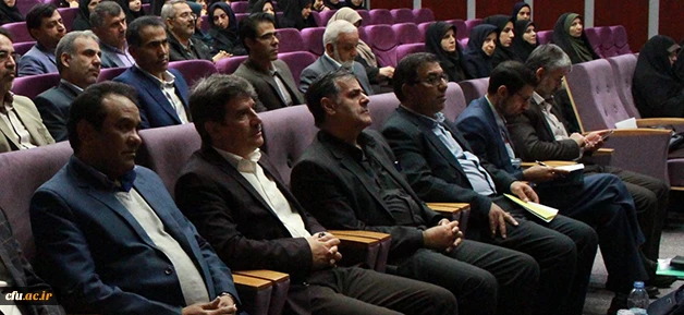 معاون پژوهشی دانشگاه فرهنگیان در اولین همایش علوم پایه و فناوری تبیین کرد:

رسالت معلمی انتقال دقیق و اثر بخش محتواست 2