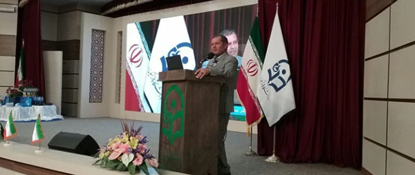 در نخستین جشنواره ملی تجربیات برتر آموزشی تربیتی معلمان و استادان فیزیک سراسر کشور عنوان شد:

در دانشگاه فرهنگیان به دنبال ارتقاء مهارت های حرفه ای هستیم 3