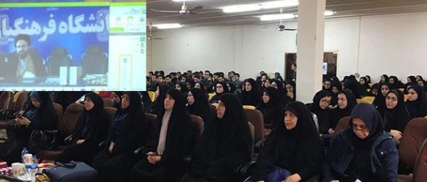 حجت الاسلام و المسلمین دادگر در همایش استانی "تربیت اسلامی" عنوان کرد:

لزوم توجه به تربیت دینی و نگرش توحیدی 2