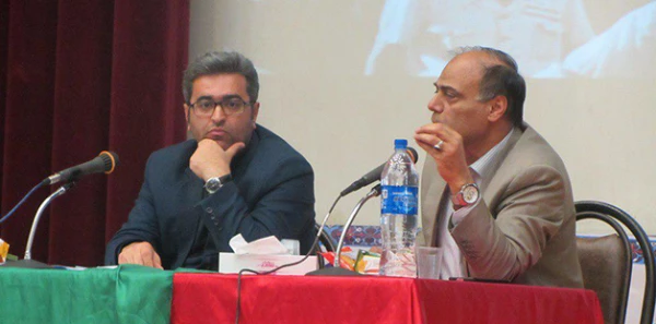 به همت تشکل انجمن اسلامی دانشجویی پردیس شهید مقصودی همدان انجام شد:

نشست بررسی پیامدهای اجتماعی و سیاسی ملی شدن صنعت نفت ایران و دکتر مصدق 2