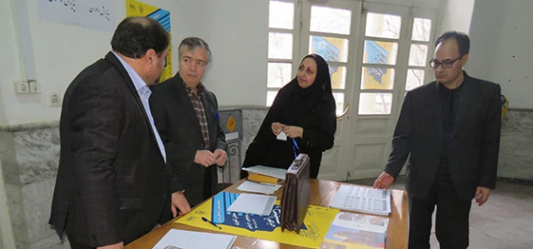 دکتر بدری در آیین آغازین همایش کشوری آموزش ریاضی:

ریاضیات از جمله مولفه های لازم برای تربیت انسان فکور، آزاد و روشنفکر است
 4