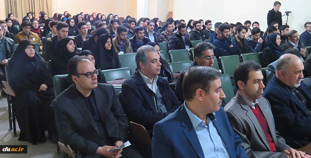 دکتر بدری در آیین آغازین همایش کشوری آموزش ریاضی:

ریاضیات از جمله مولفه های لازم برای تربیت انسان فکور، آزاد و روشنفکر است
 5