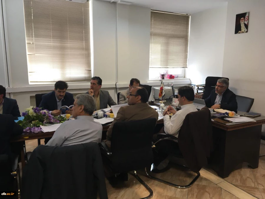 جلسه هم اندیشی بررسی شاخص های عمومی و اختصاصی دستگاه برگزار شد 5