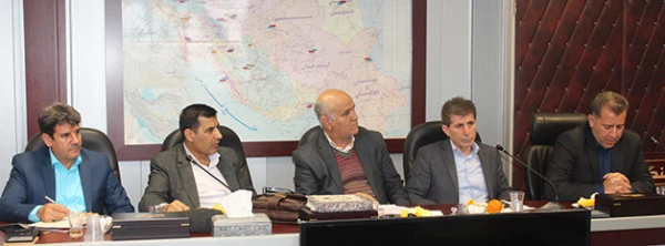 دکتر خنیفر در دیداربا  اعضای کانون مدرسین دانشگاه فرهنگیان:

ما در مدیریت دانشگاه سیاست درب های باز برای استقبال از اندیشه ها و تجارب دلسوختگان نظام تعلیم و تربیت کشور را دنبال می کنیم 2