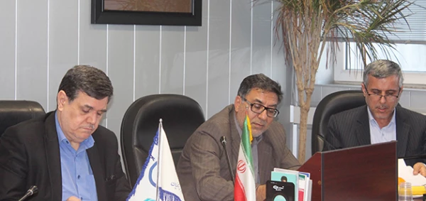 دکتر خنیفر در دیداربا  اعضای کانون مدرسین دانشگاه فرهنگیان:

ما در مدیریت دانشگاه سیاست درب های باز برای استقبال از اندیشه ها و تجارب دلسوختگان نظام تعلیم و تربیت کشور را دنبال می کنیم 3