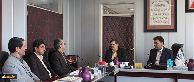 سرپرست دانشگاه فرهنگیان در دیدار با نماینده مردم اقلید در مجلس شورای اسلامی:

برنامه های پیش روی مدیریت دانشگاه حاصل بومی سازی نتایج  مطالعات ۳۴ کشور توسعه یافته در حوزه تربیت معلم است 2