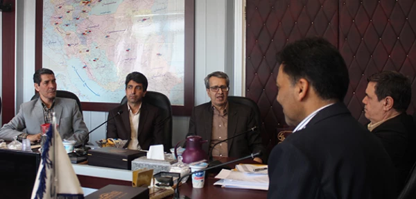 سرپرست دانشگاه فرهنگیان در دیدار با نماینده مردم اقلید در مجلس شورای اسلامی:

برنامه های پیش روی مدیریت دانشگاه حاصل بومی سازی نتایج  مطالعات ۳۴ کشور توسعه یافته در حوزه تربیت معلم است 4