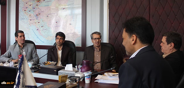 سرپرست دانشگاه فرهنگیان در دیدار با نماینده مردم اقلید در مجلس شورای اسلامی:

برنامه های پیش روی مدیریت دانشگاه حاصل بومی سازی نتایج  مطالعات ۳۴ کشور توسعه یافته در حوزه تربیت معلم است 4