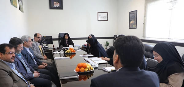 در نشست مشترک مدیران معاونت دانشجویی و حوزه ریاست و روابط عمومی تاکید شد:

لزوم ارتقاء کیفیت و توسعه امکانات در پردیس ها و مراکز در راستای مطالبات دانشجویان 2