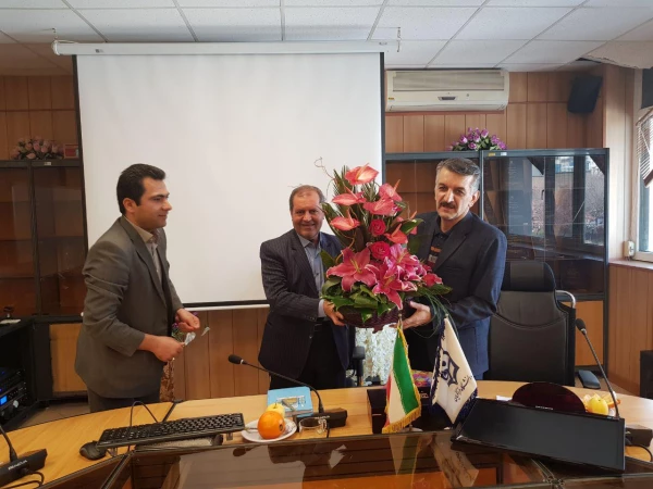 مراسم تجلیل از جناب آقای علائدین کیا لاشکی 2