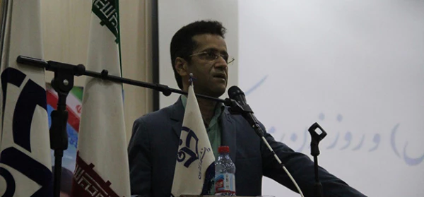 در پردیس شهید بهشتی هرمزگان برگزار شد:

جشن دانشجویی به مناسبت میلاد حضرت زهرا (س)
 2