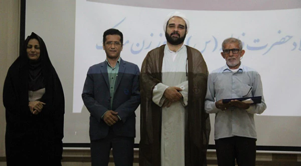 در پردیس شهید بهشتی هرمزگان برگزار شد:

جشن دانشجویی به مناسبت میلاد حضرت زهرا (س)
 4