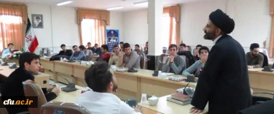 برگزاری دوره معارف قرآن، نماز و مهدویت (طرح معراج) در پردیس های استان مرکزی