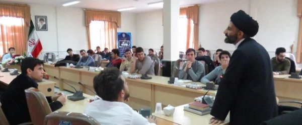 برگزاری دوره معارف قرآن، نماز و مهدویت (طرح معراج) در پردیس های استان مرکزی 2