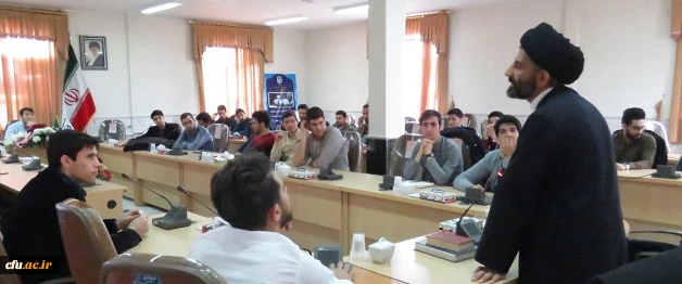 برگزاری دوره معارف قرآن، نماز و مهدویت (طرح معراج) در پردیس های استان مرکزی 2