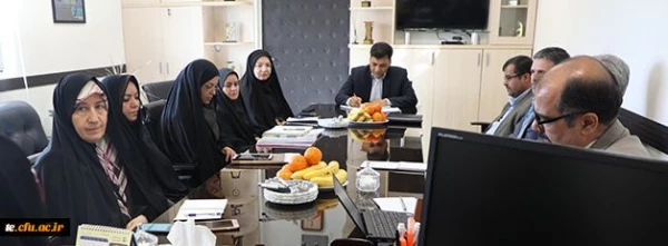 در نشست مشترک مدیران معاونت دانشجویی و حوزه ریاست و روابط عمومی تاکید شد:

لزوم ارتقاء کیفیت و توسعه امکانات در پردیس ها و مراکز در راستای مطالبات دانشجویان