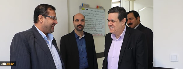 گزارشش تصویری از دیدار دکتر خنیفر با همکاران سازمان مرکزی در پایان سال 1396 و آستانه سال جدید 12
