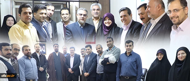 گزارشش تصویری از دیدار دکتر خنیفر با همکاران سازمان مرکزی در پایان سال 1396 و آستانه سال جدید 23