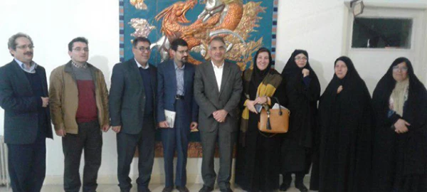 گزارش  نشست هم اندیشی علمی تربیت معلم-چالش های امروز و فردا   /   نقد و بررسی کتاب در تمنای یادگیری 3