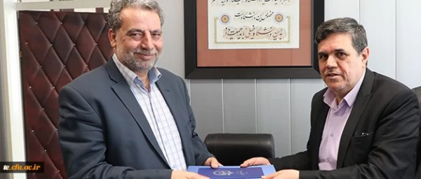 دکتر خنیفر در جلسه تکریم و معارفه مدیر کل سلامت و مشاوره دانشگاه تاکید کرد:

در قرآن کریم هم بر ضرورت مشاوره تاکید شده است