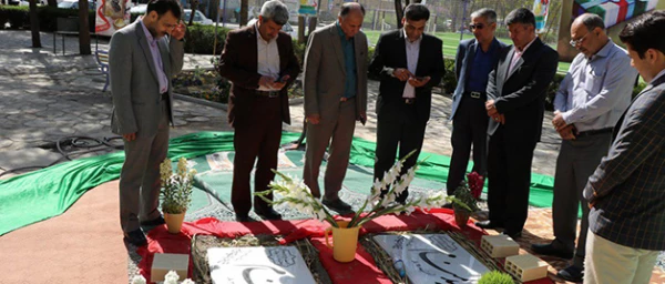 دکتر محمدی در اولین روز کاری دانشگاه فرهنگیان در سال نو:

مدیون رشادت های جامعه ایثارگران، خانواده محترم شهدا و شهدای عزیز هستیم 2