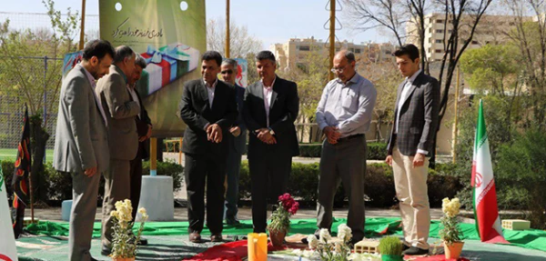 دکتر محمدی در اولین روز کاری دانشگاه فرهنگیان در سال نو:

مدیون رشادت های جامعه ایثارگران، خانواده محترم شهدا و شهدای عزیز هستیم 2