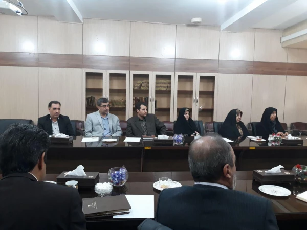 مدیرکل حوزه ریاست دانشگاه:

موج امید ایجاد شده در دانشگاه بزرگترین دستاورد مدیریت جدید است 5