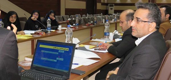 دکتر بدری درجلسه طراحی الگوی شایستگی سرپرستان شبانه روزی تاکید کرد:

اهمیت نگاه علمی در طراحی و اعتباریابی الگوی شایستگی سرپرستان شبانه روزی 
 3