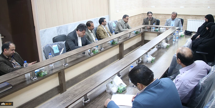 با حضور معاون فرهنگی و اجتماعی دانشگاه فرهنگیان برگزار شد:

 جلسه ستاد اسکان نوروزی دانشگاه فرهنگیان کرمان با تاکید بر رضایتمندی میهمانان نورورزی 5