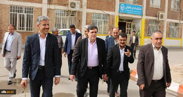 بازدید دکتر خنیفر سرپرست دانشگاه فرهنگیان از پردیس های  حضرت رسول اکرم (ص) و خواهران حضرت فاطمه زهرا (س) اهواز 3