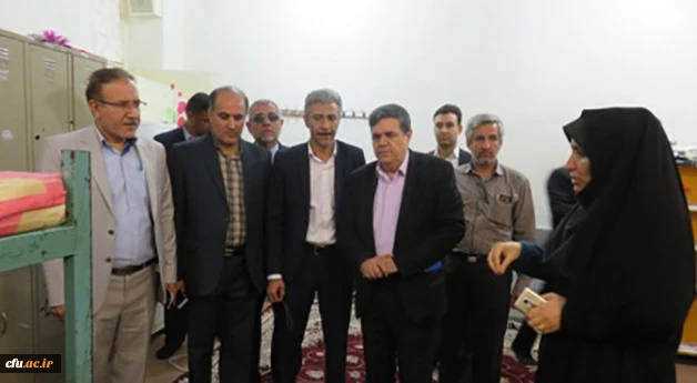 بازدید دکتر خنیفر سرپرست دانشگاه فرهنگیان از پردیس های  حضرت رسول اکرم (ص) و خواهران حضرت فاطمه زهرا (س) اهواز 3