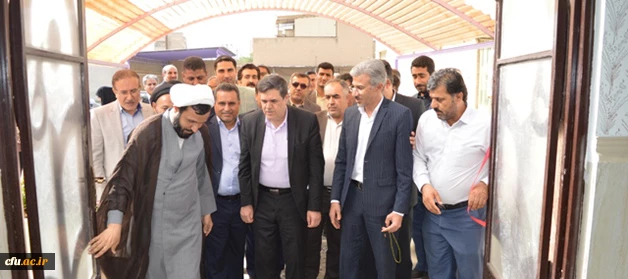 دکتر خنیفر در  جلسه هیات امنای دانشگاه فرهنگیان استان خوزستان:

همه ما وظیفه داریم برای ارتقاء تربیت معلم در بالاترین تراز  دانشگاه های جمهوری اسلامی ایران  تلاش کنیم 4