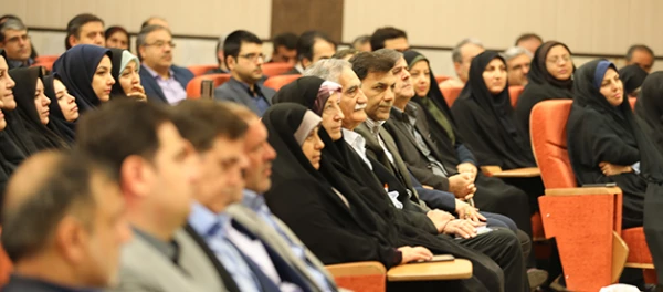 سرپرست دانشگاه فرهنگیان در دیدار نوروزی با همکاران سازمان مرکزی:

دغدغه نظام  در شرایط فعلی تعلیم و تربیت  و تربیت معلم است 2