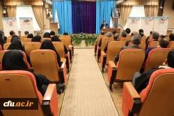 سرپرست دانشگاه فرهنگیان در دیدار نوروزی با همکاران سازمان مرکزی:

دغدغه نظام  در شرایط فعلی،  تعلیم و تربیت  و تربیت معلم است 2